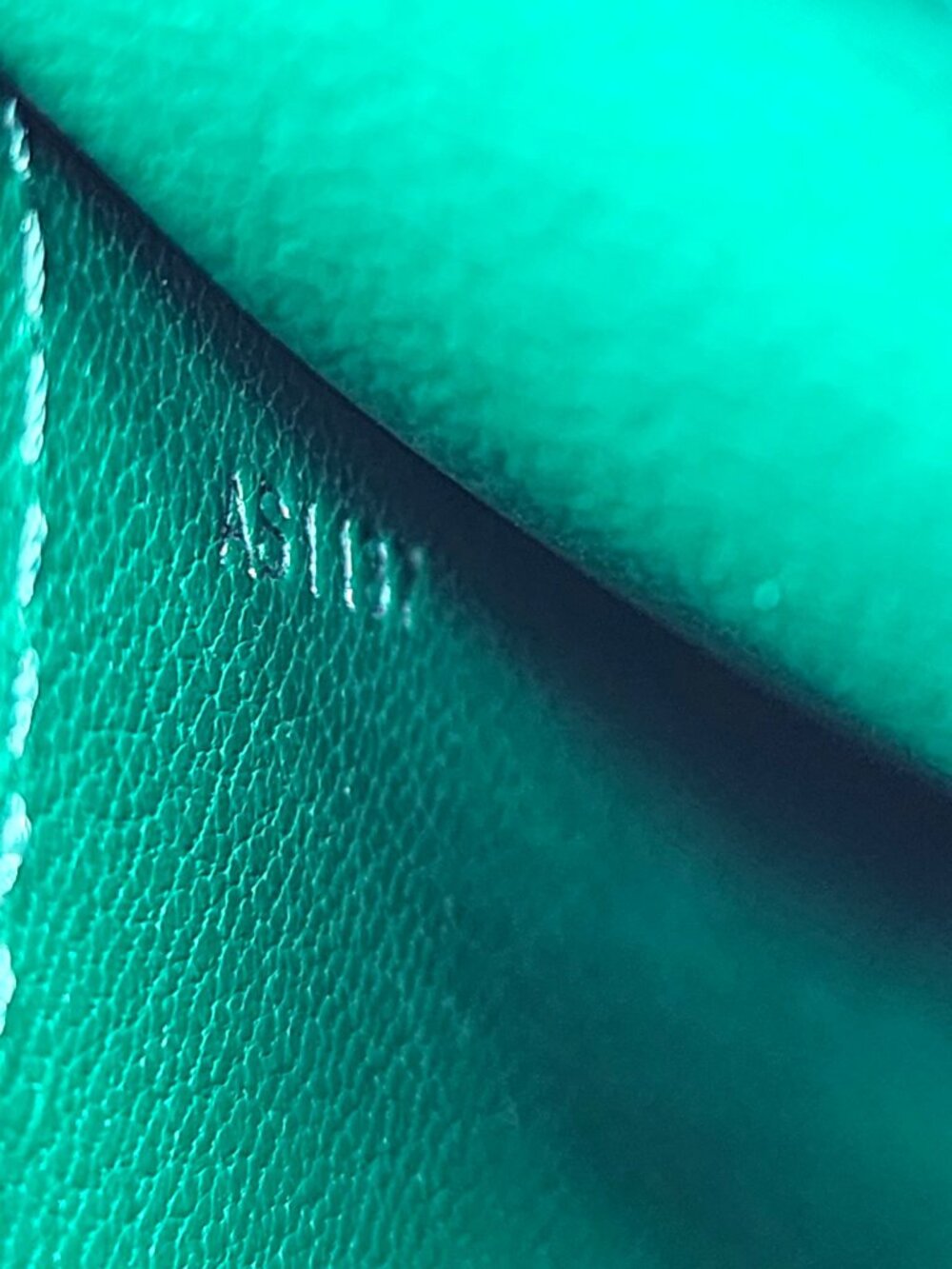 Louis Vuitton LV Twist MM Python Shoulder Bag Green Limited Edition - $9000 - Picture 13 of 15